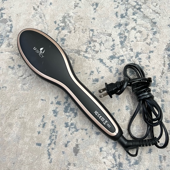 U•SPICY hair straightener - Picture 1 of 2